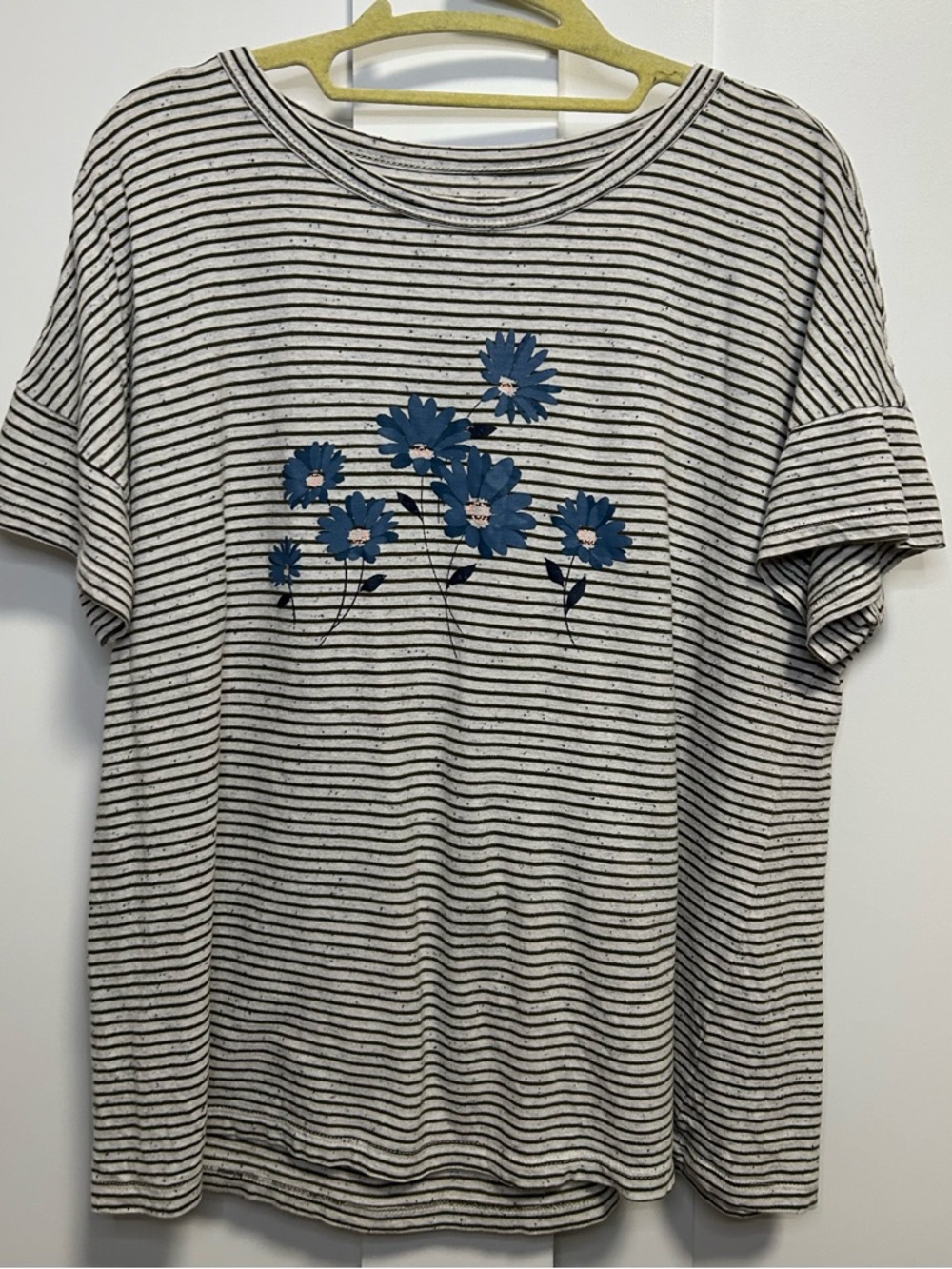 Sonoma striped floral tee Size L